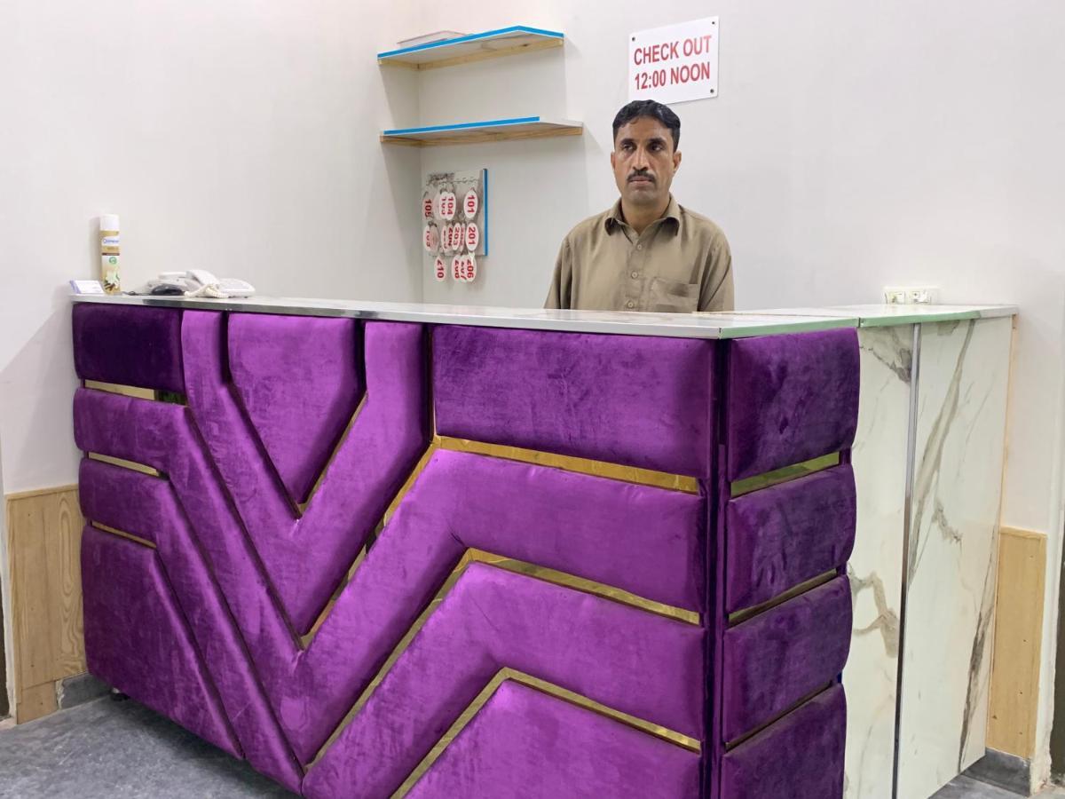 Eden Plus Executive Hotel Lahore Exterior foto